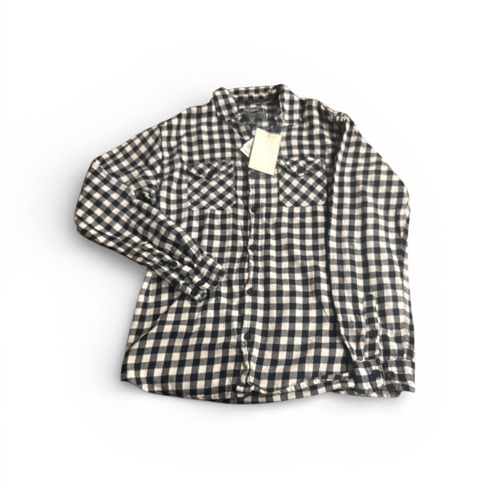 NWT S classic Black White Plaid flannel 100 percent cotton button up casual wear